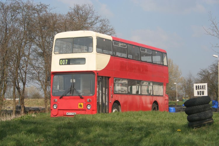 http://www.derbybusdepot.co.uk/Stretton-Circuit-MTV-310W.jpg